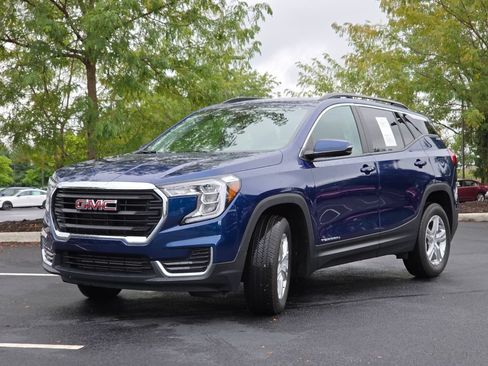 Used 2023 GMC Terrain SLE w/ Driver Convenience Package AWD/4WD image 20