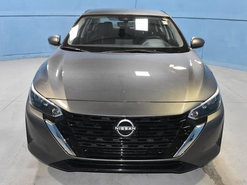 Certified 2025 Nissan Sentra SV w/ Lighting Package FWD image 20