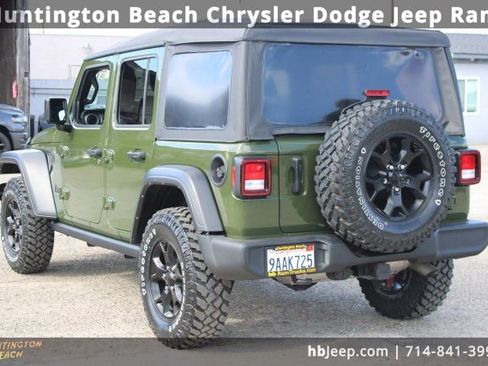 Used 2022 Jeep Wrangler Unlimited Sport image 3