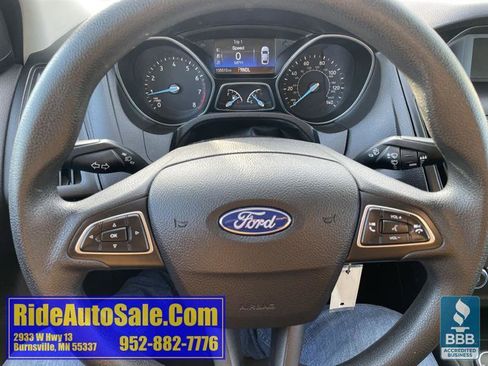 Used 2015 Ford Focus S image 17