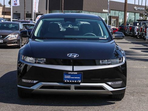 Used 2024 Hyundai Ioniq 5 SE RWD image 2