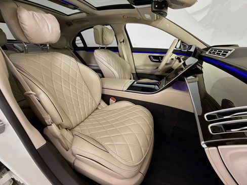 Used 2022 Mercedes-Benz S 580 4MATIC Sedan image 31