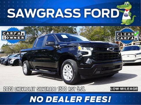 Used 2023 Chevrolet Silverado 1500 RST image 1