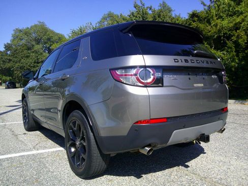 Used 2018 Land Rover Discovery Sport HSE image 20