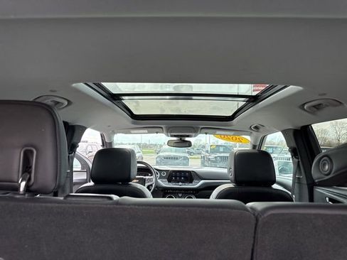 Used 2020 Chevrolet Blazer LT image 38