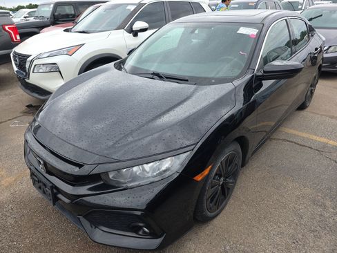 Used 2018 Honda Civic EX image 2