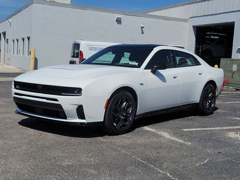 New 2026 Dodge Charger R/T AWD/4WD image 2