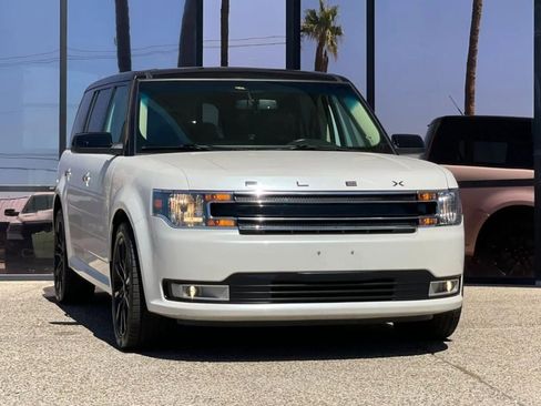Used 2018 Ford Flex SEL w/ Equipment Group 202A image 22