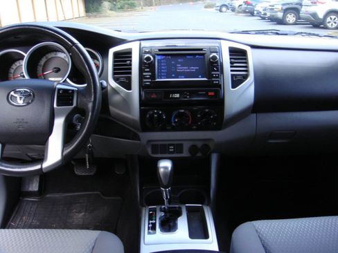 Used 2013 Toyota Tacoma 2WD Access Cab w/ SR5 Pkg image 23