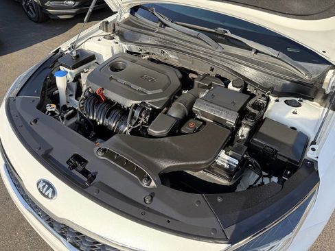 Used 2019 Kia Optima S w/ S Panoramic Sunroof Package image 17