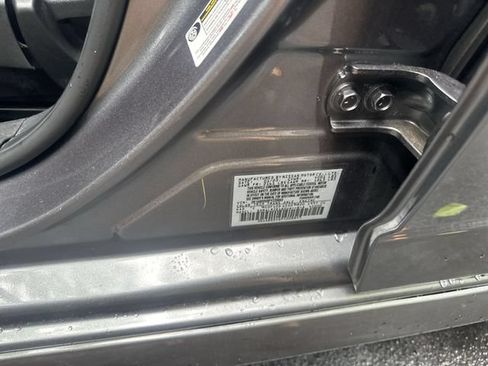 Used 2023 Nissan Sentra SR w/ Trunk Package FWD image 34