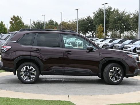 New 2026 Subaru Forester Premium image 2