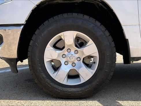 Used 2023 RAM 1500 Big Horn AWD/4WD image 8