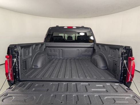 Used 2025 Ford F150 Lariat w/ Equipment Group 502A High AWD/4WD image 31