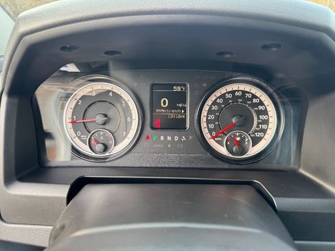 Used 2017 RAM 1500 Tradesman w/ Chrome Appearance Group image 16