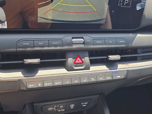 New 2026 Kia K4 FWD image 24