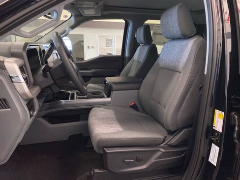 New 2026 Ford F250 XLT image 17