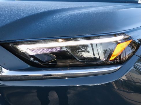 Used 2024 Toyota Grand Highlander AWD Hybrid image 4