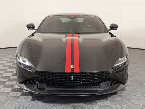 Used 2022 Ferrari Roma image 7