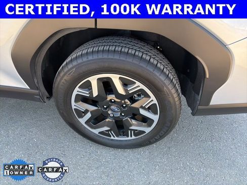 Used 2025 Subaru Forester Premium image 9