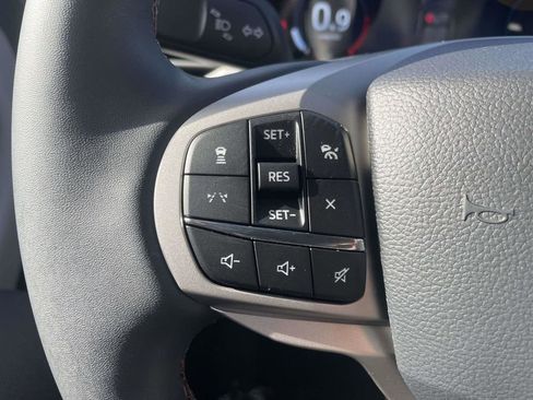 New 2026 Ford Explorer Active w/ Active Comfort Package RWD image 24