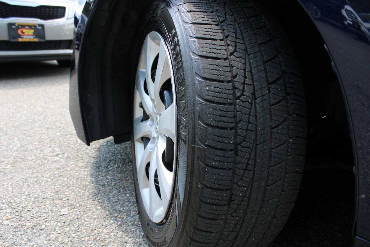 Used 2021 Toyota Corolla LE FWD image 18