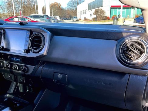 Used 2023 Toyota Tacoma SR5 w/ SX Package image 17