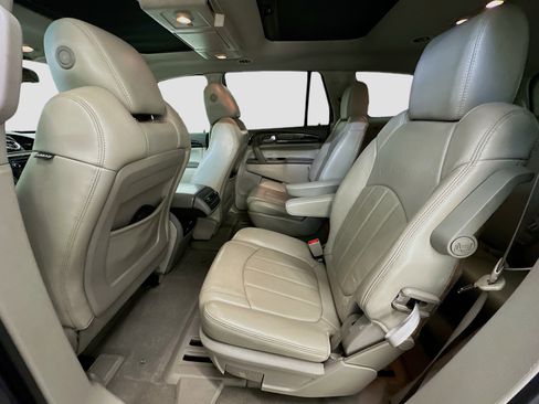 Used 2013 Buick Enclave Leather image 29