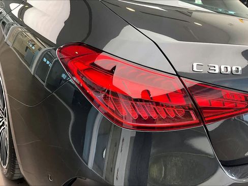 Used 2024 Mercedes-Benz C 300 Sedan image 28