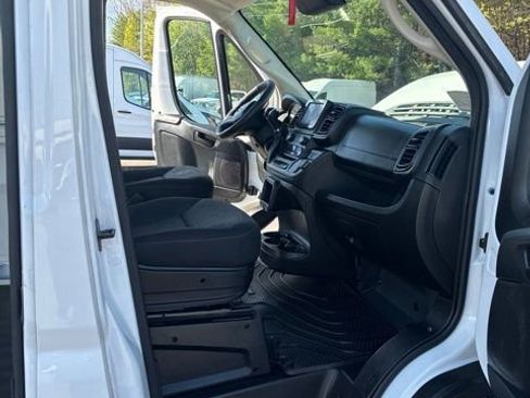 Used 2023 RAM ProMaster 3500 w/ Driver Convenience Group FWD image 18