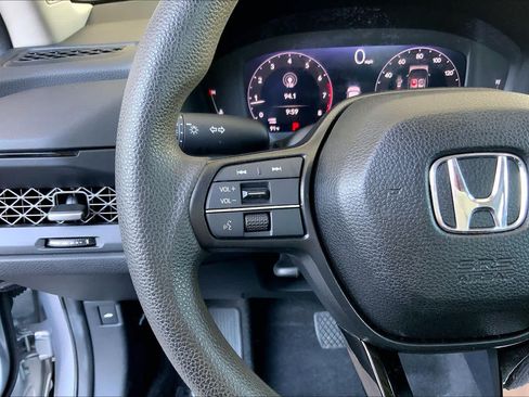 Used 2024 Honda Accord EX image 24