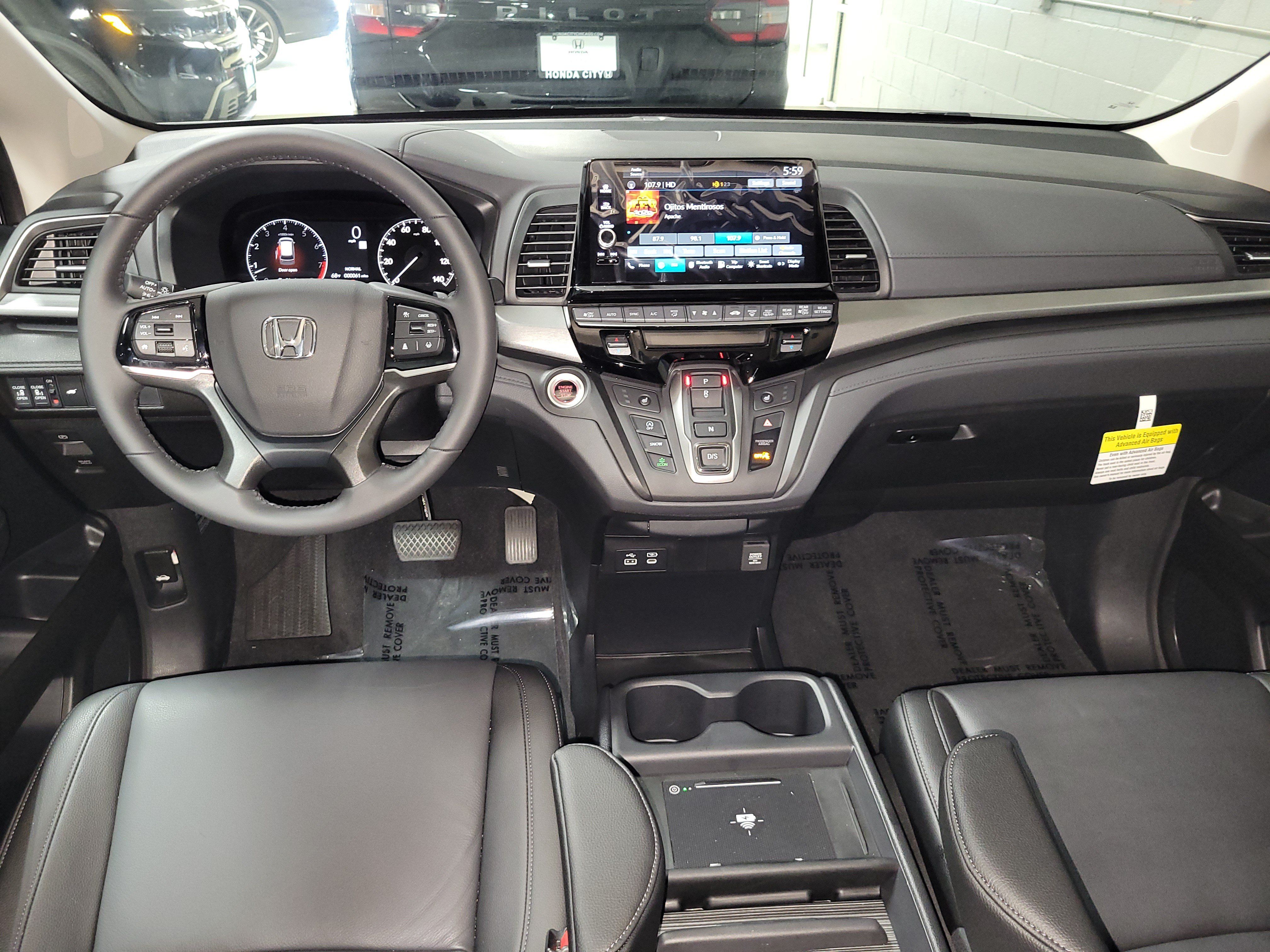 Certified 2026 Honda Odyssey EX-L image 11