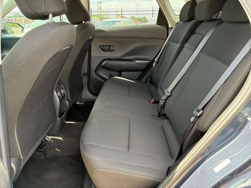 Used 2025 Hyundai Kona SEL FWD image 21