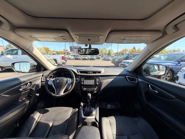 Used 2016 Nissan Rogue SL w/ SL Premium Package AWD/4WD image 15