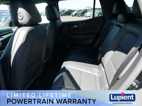 Used 2026 Chevrolet Equinox LT w/ Convenience Package II image 17