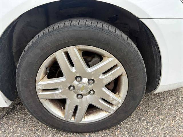 Used 2015 Chevrolet Impala LT w/ LT Sunroof Package FWD image 20