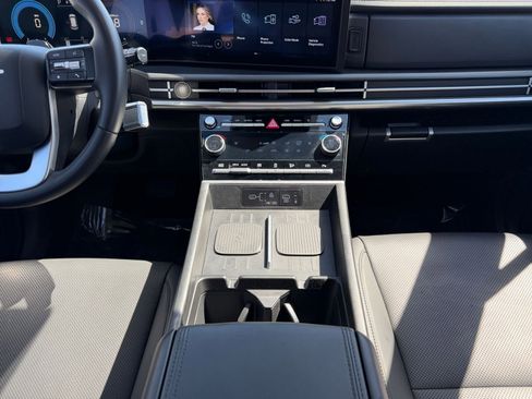 Used 2025 Hyundai Santa Fe SEL image 43