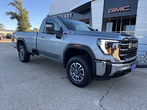New 2026 GMC Sierra 2500 SLE w/ SLE Convenience Package image 2