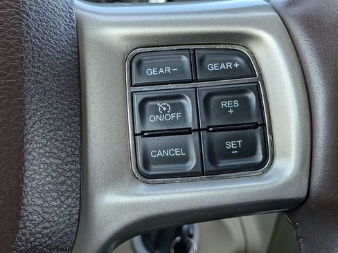 Used 2014 RAM 1500 Laramie AWD/4WD image 27