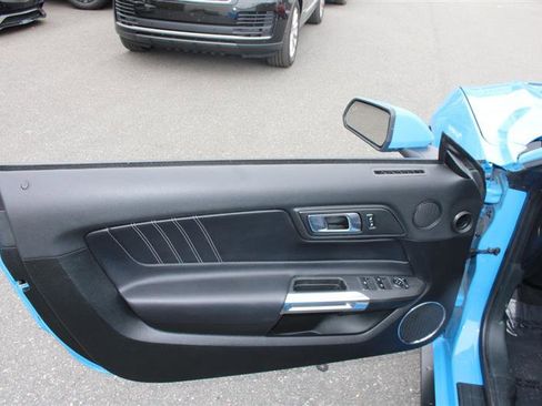 Used 2023 Ford Mustang Premium image 12