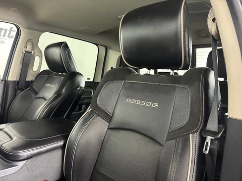 Used 2024 RAM 2500 Laramie w/ Safety Group AWD/4WD image 9