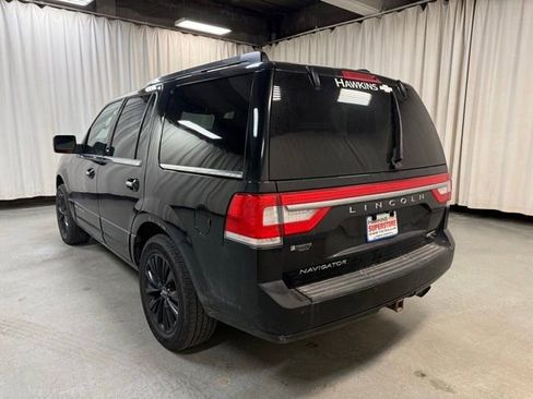 Used 2015 Lincoln Navigator 4WD image 8