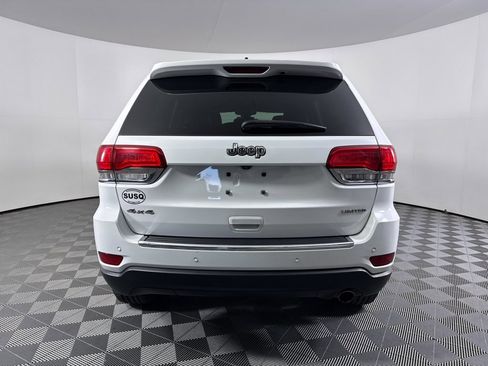 Used 2018 Jeep Grand Cherokee Limited image 11