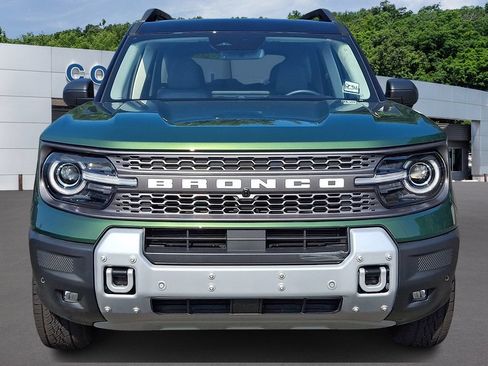 Used 2025 Ford Bronco Sport Badlands w/ Badlands Tech Package AWD/4WD image 2