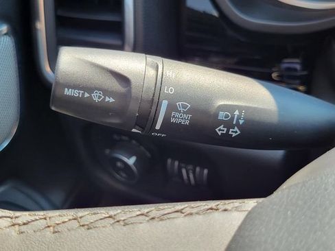 Used 2025 RAM 1500 Laramie w/ Night Edition AWD/4WD image 15