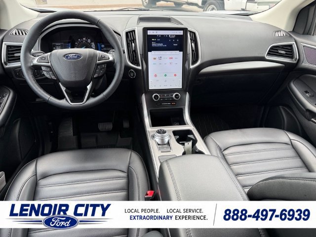 Certified 2024 Ford Edge SEL w/ Convenience Package AWD/4WD image 15