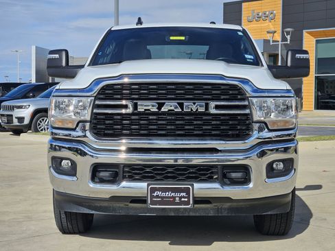 Used 2024 RAM 3500 Big Horn image 6