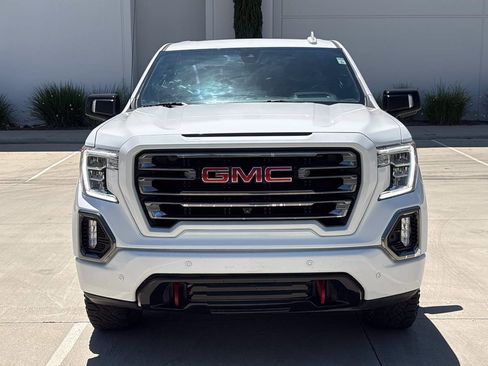 Used 2021 GMC Sierra 1500 AT4 w/ AT4 Premium Package AWD/4WD image 8