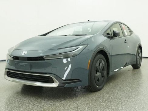 New 2026 Toyota Prius Plug-In Hybrid image 41