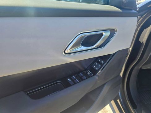 Used 2026 Land Rover Range Rover Velar Dynamic SE AWD/4WD image 21